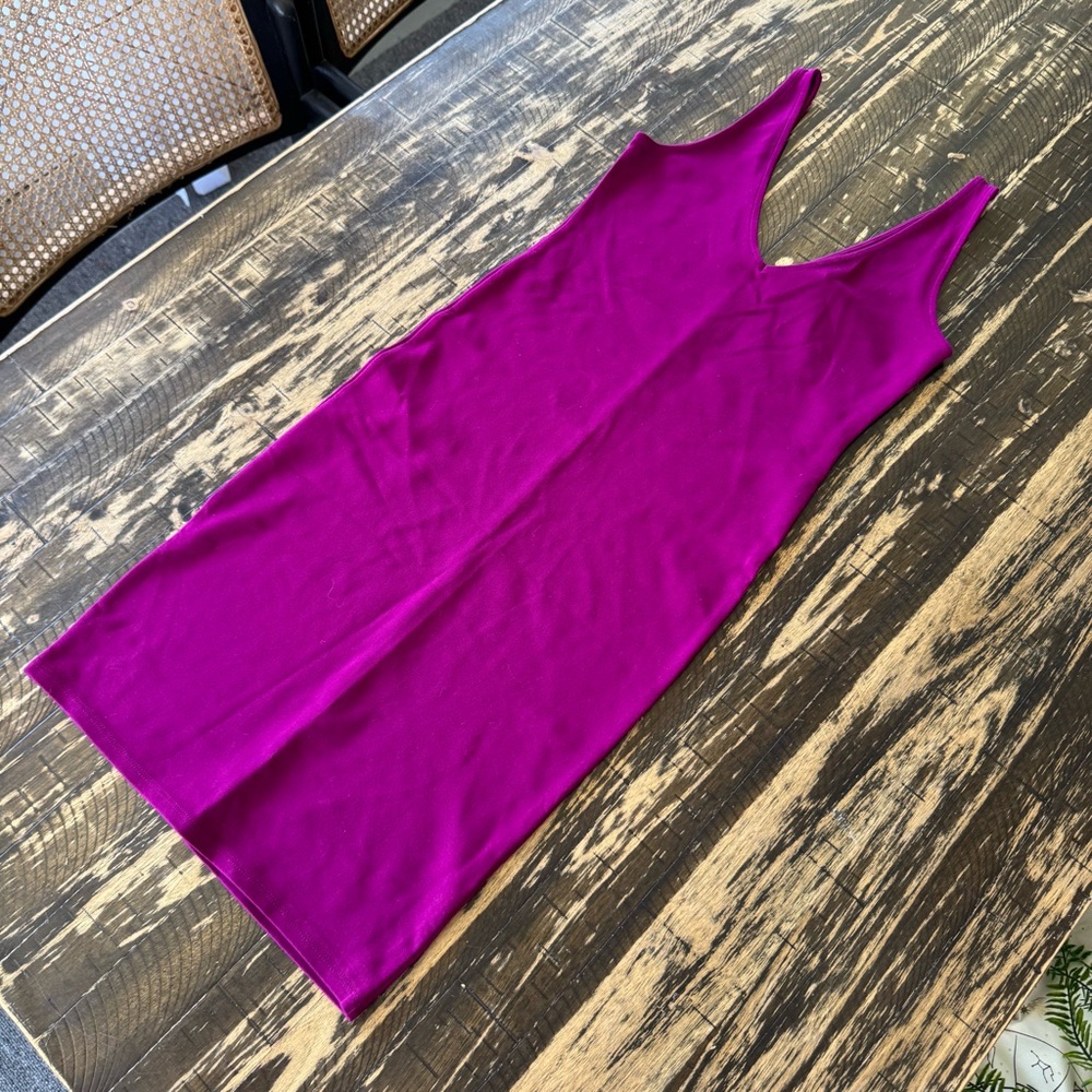 NWT 💕 Fuchsia Pink Purple V Neck Dress - LARGE
